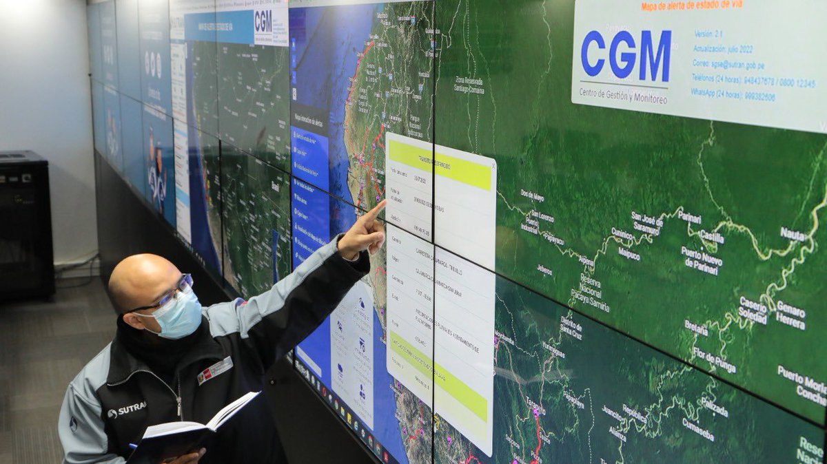 sutranperu's tweet photo. Sutran presentó el mapa virtual #AlertaSutran, donde transportistas y usuarios de los servicios de transporte interprovincial podrán ver en tiempo real el estado de carreteras antes y durante su viaje. 🗾 Accede desde aquí: https://t.co/jDNqaLMyJO
🗞 NDP: https://t.co/hjCDfk6rAI https://t.co/XzMnQWd9gb