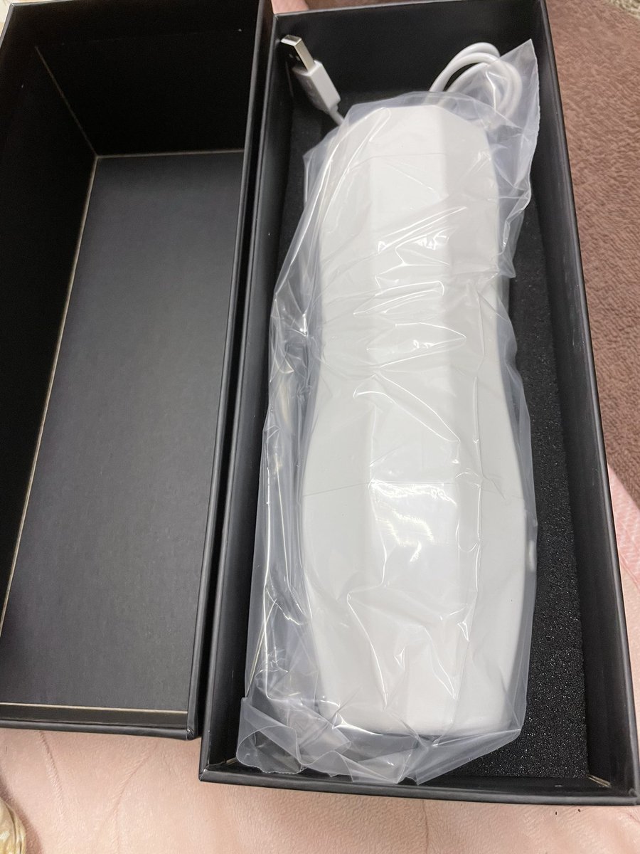 dear01228's tweet photo. 最近刺激が足りなくて、ついバキュームのオナニーマシーン使っちゃった。
これエロいわ。ちんちんが吸い付いてもう昇天しそうな気持ちよさになる。
いい物だったわ。

ここで売ってるよ！
（https://t.co/VDkp3RTQDE）
公式ツイッターアカウント（
@bestvibe_PR https://t.co/EmhEfjr29V