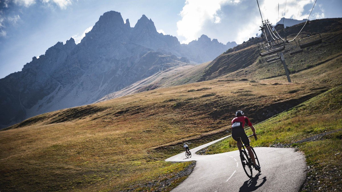 HauteRoute tweet media