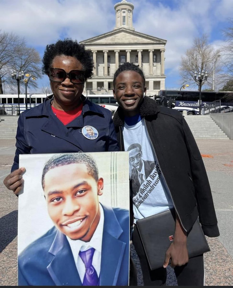 AkilahDasilvaFd's tweet image. AKILAH Should Not Have Been Sacrificed Because Of The Lack Of Appropriate Mental Health Care Of The Shooter!!! 
We Have To Do Better! We Have To Address These Issues When It’s Obvious And Not Ignore The Signs!!! 
Say His Name AKILAH DASILVA
#ForeverAkilah🤟🏾💙
#LongLiveAkilah