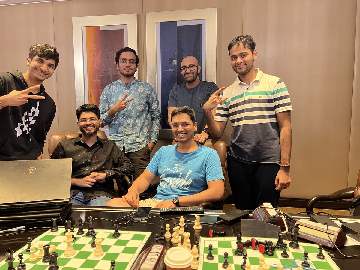 viditchess's tweet photo. I got to know Arjun during Olympiad &amp; was impressed not only by his chess skills, but his humble nature.                Big Congratulations @ArjunErigaisi for winning Abu Dhabi Open. Very Impressive performance 👏 https://t.co/HgGNB7FDVa