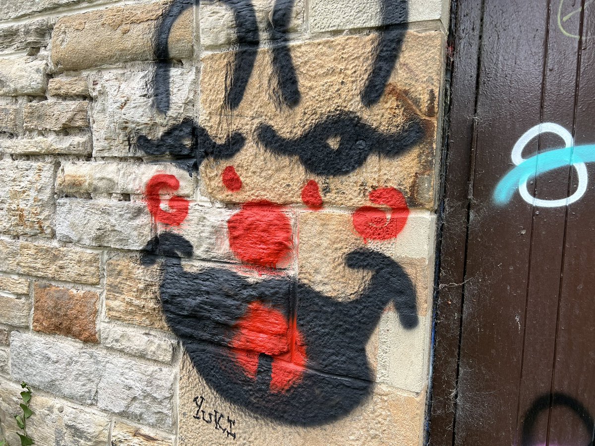 Litadoolan's tweet photo. Some of the street #art that inspired #AudreysArtClub @edfringe #edinburgh 

#queerfringe #digitalfringe #theatre https://t.co/cBEI9WaF2x