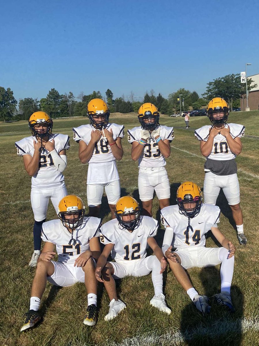 JesusOstos111's tweet photo. Muhls Country Let’s Ride〽️ @muhlsd @MuhlsAthletics @MuhlsOutreach https://t.co/c76AIAOyVG