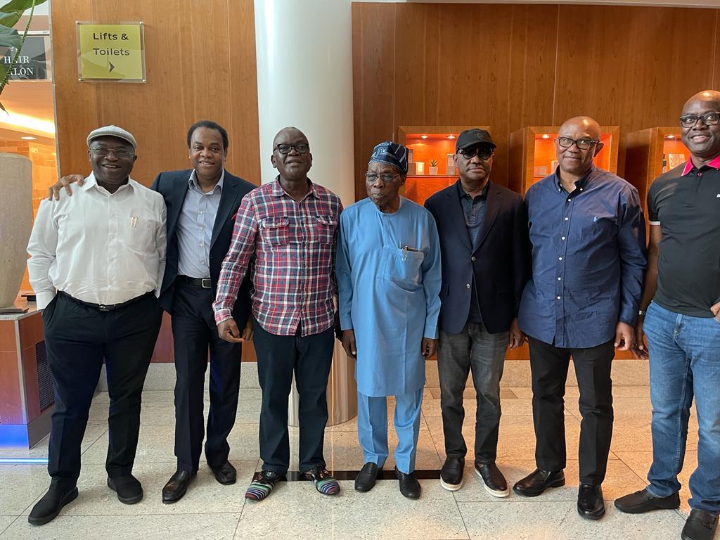 MobilePunch's tweet photo. PHOTOS: Obasanjo, Wike, Obi, Others Meet In London

Former president, Olusegun Obasanjo, on Thursday, met with the presidential candidate of Labour Party, Peter Obi; and the Rivers State Governor, Nyesom Wike, in London. https://t.co/a9dE67EHQD