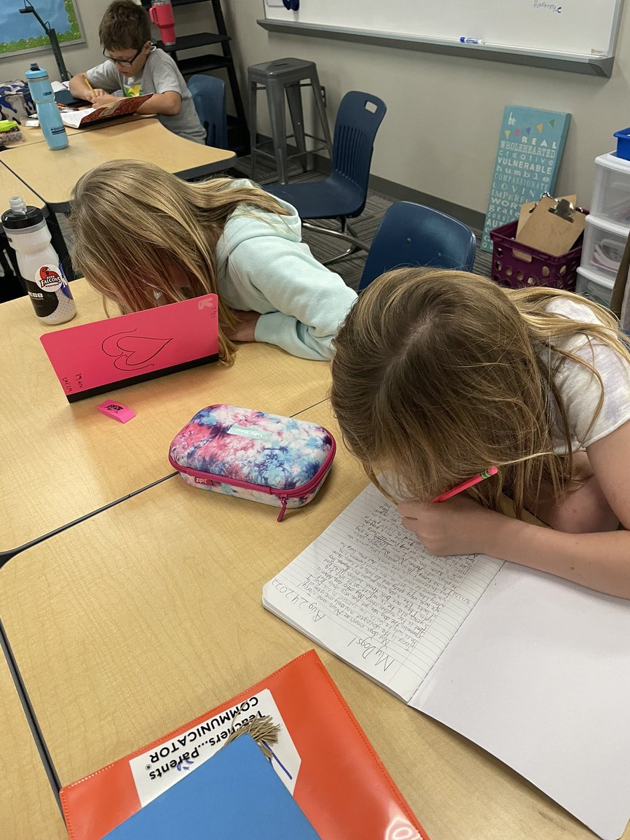 LizzyReeder's tweet photo. Yesterday we started our daily 10 minute iWrite time. 5ths are so excited to have freedom to write about whatever they want to. Silent, focused, & engaged! Can’t wait to read their writing! #sacredwritingtime @J_Huster4 @ayerelementary @owpmu https://t.co/oagTNId898