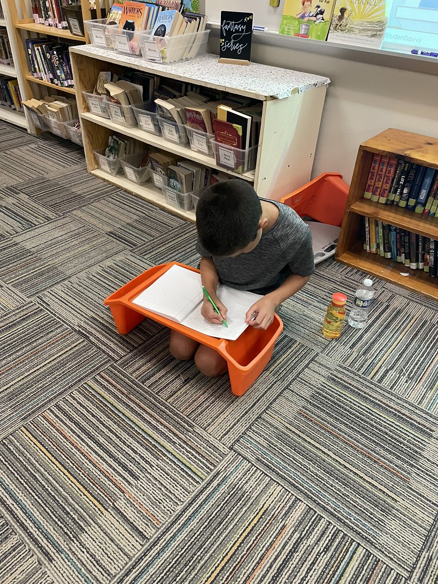 LizzyReeder's tweet photo. Yesterday we started our daily 10 minute iWrite time. 5ths are so excited to have freedom to write about whatever they want to. Silent, focused, & engaged! Can’t wait to read their writing! #sacredwritingtime @J_Huster4 @ayerelementary @owpmu https://t.co/oagTNId898