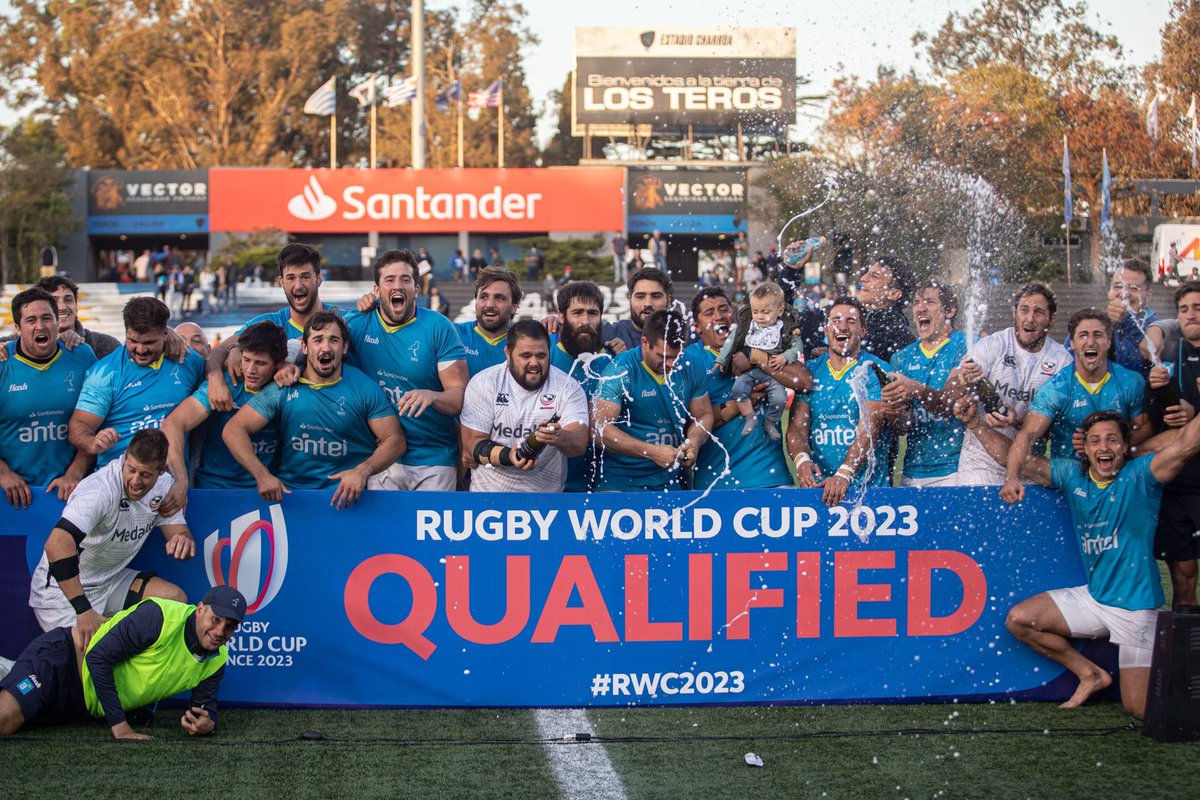 Bonne fête nationale à l’Uruguay ! Hâte d'accueillir Los Teros en France pour célébrer tous ensemble la Coupe du Monde de Rugby ! #CélébronsToutesLesFraternités #RWC2023