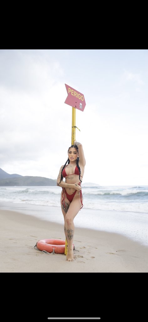 Ela tá vindo com tudo e com mais um reality na conta! Ansiosos pra ver a Bad Mi no De Férias com o Ex? ⚡️