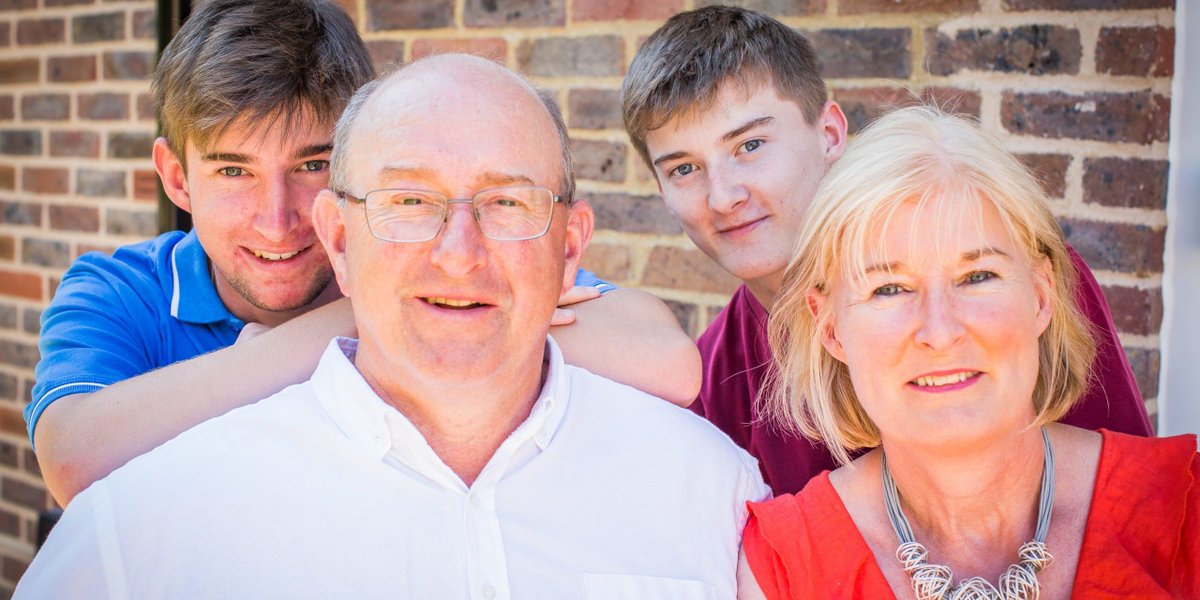 Kidney_Research's tweet photo. You may remember that we recently opened up applications for the Sutherland Family PHD Award - a brand new research grant funded by the Sutherland family.

What we didn't share, at the time, was why they wanted to put their own money into research...

👉 https://t.co/tcVDBDo9IR. https://t.co/z6znRcTrXe
