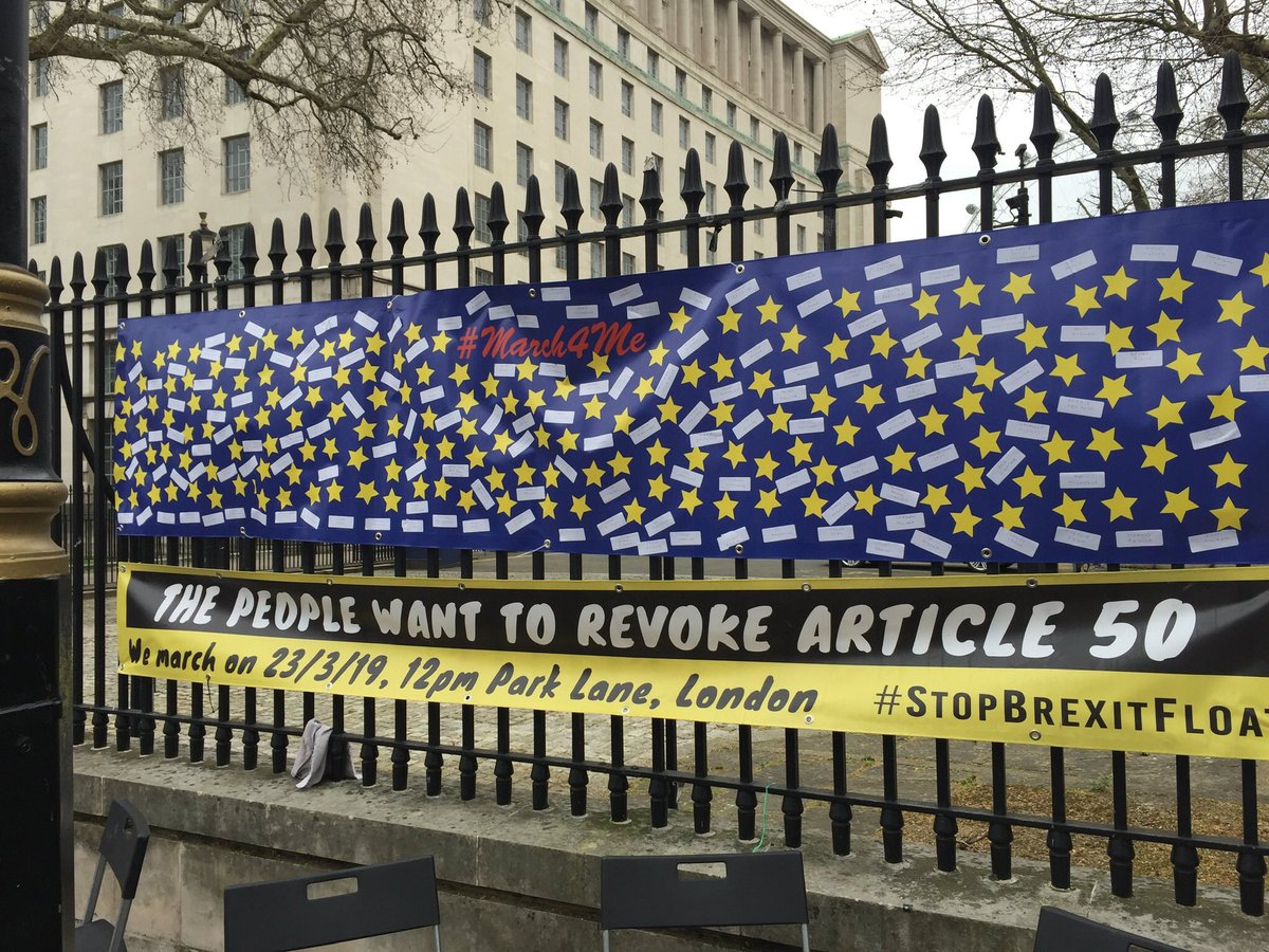 csibike1's tweet photo. @BettinaSRoss1 @TerryReintke @CountrySkills @GreensEFA @euromove @GreenPartyMolly @BremainInSpain @StayEuropean @Women_4_Europe @MarchForRejoin @euromovescot @WalesForEurope DM me to have your name added to my banner #March4You https://t.co/wZXL8tpYp2