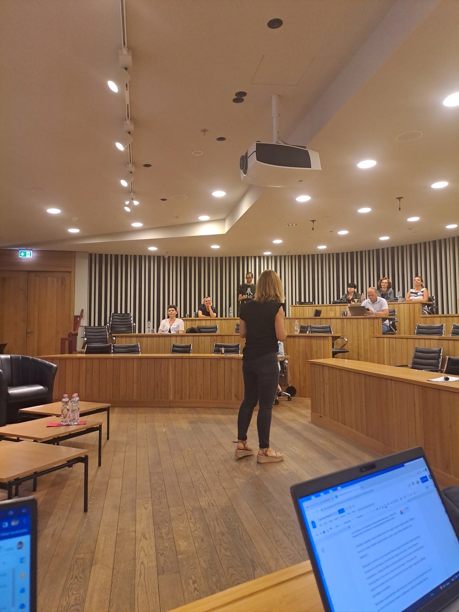 AnnaMuroR's tweet photo. So happy to present at #ReMO2022 our work with @elvirareche's #researchyourself  who has been coaching doctoral candidates for years  at @UABBarcelona #ReMO2022 THANK YOU @ReMO_COST for inviting us and present the results https://t.co/LKDK0TW5Y3