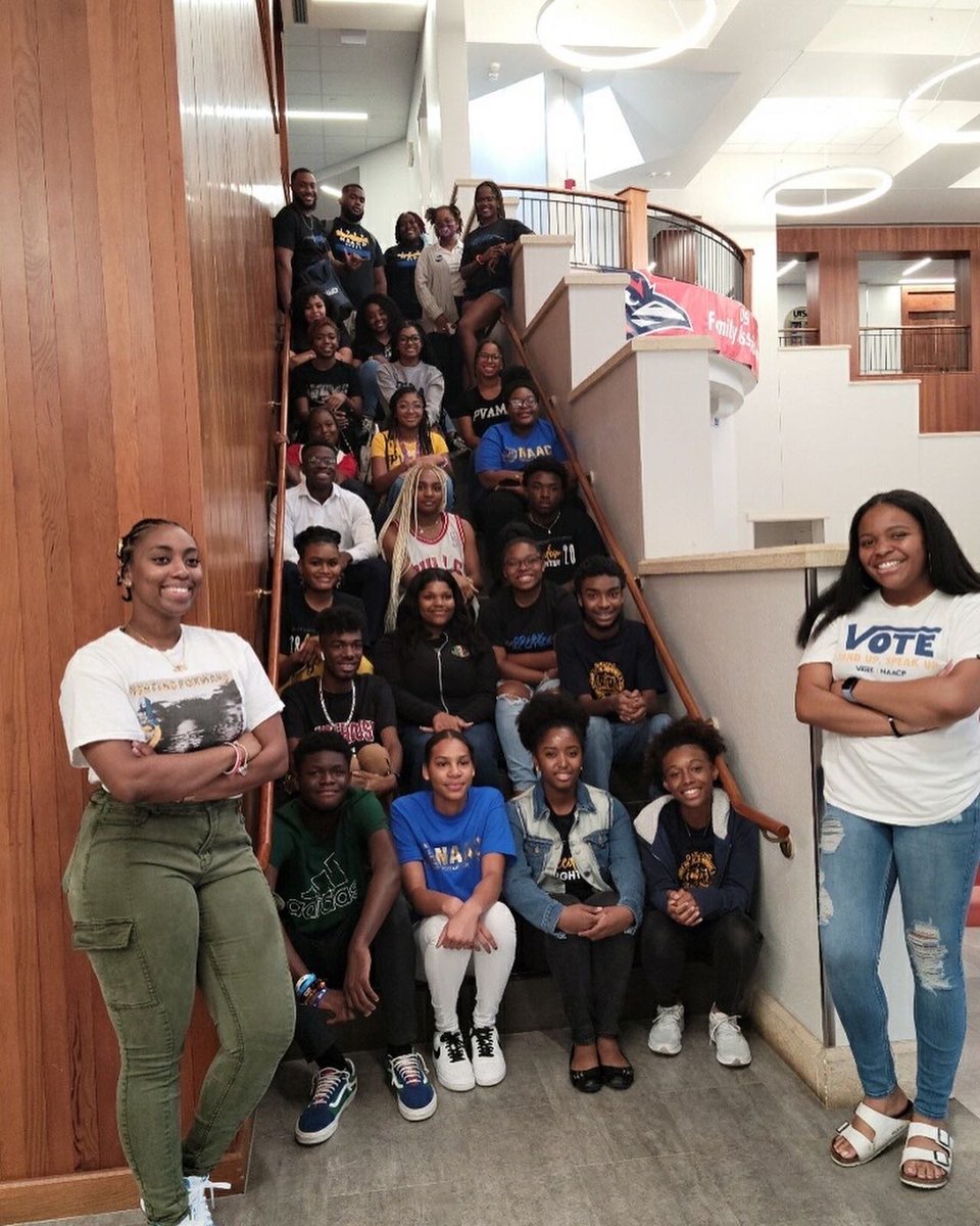 UTSA_NAACP's tweet photo. Huge shoutout to all of the Texas NAACP units that came to San Antonio this past weekend! 🤩

We had a such a great time with you guys! 🤎 https://t.co/1pIOG2o2nN