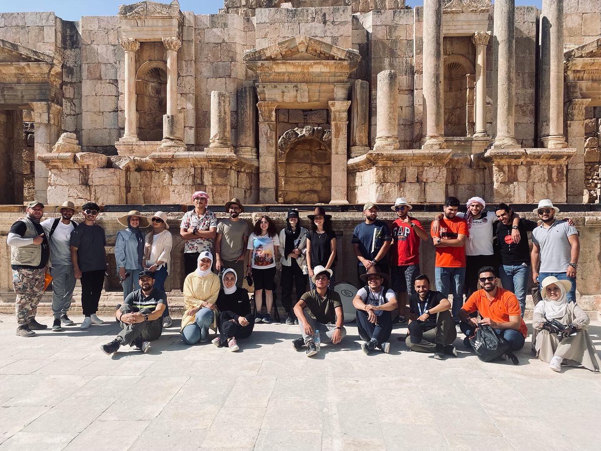 inhad_jordan's tweet photo. نظم البرنامج الوطني للتشغيل الذاتي "انهض" بالتعاون مع الجامعة الألمانية رحلة تفاعلية لطلاب الجامعة إلى محافظتي عجلون وجرش، وذلك بهدف تعريفهم على مفاهيم الريادة ومنظومتها في المملكة والإضاءة على برنامج انهض وقصص نجاحه والخدمات التي يقدمها كنموذج للبرامج الداعمة.
@GJUniversity https://t.co/oC6PYrkOVE