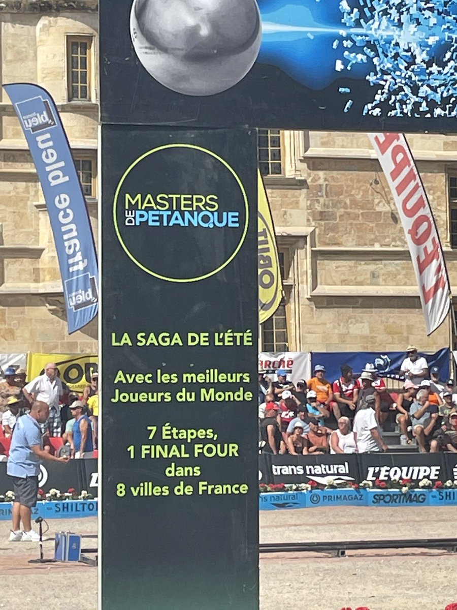 BrunoLALANDE's tweet photo. 🌞Un très bel événement au cœur de Nevers qui pétille ! Un maire (@denisthuriot) et un organisateur (#AntoineBorgey #AgenceQuaterback) tout aussi bienheureux que sympathiques, à l’image de cette étape 7 des Masters de Pétanque avec un public intergénérationnel, mixte ! 💫
#MDP22 https://t.co/Ac7mciYfAf