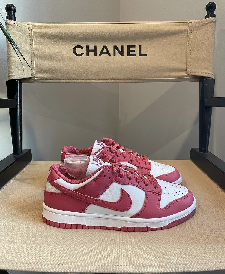 travybaha's tweet photo. Dunk Low Archeo Pink 🌷. https://t.co/HFfB0Ggxdq