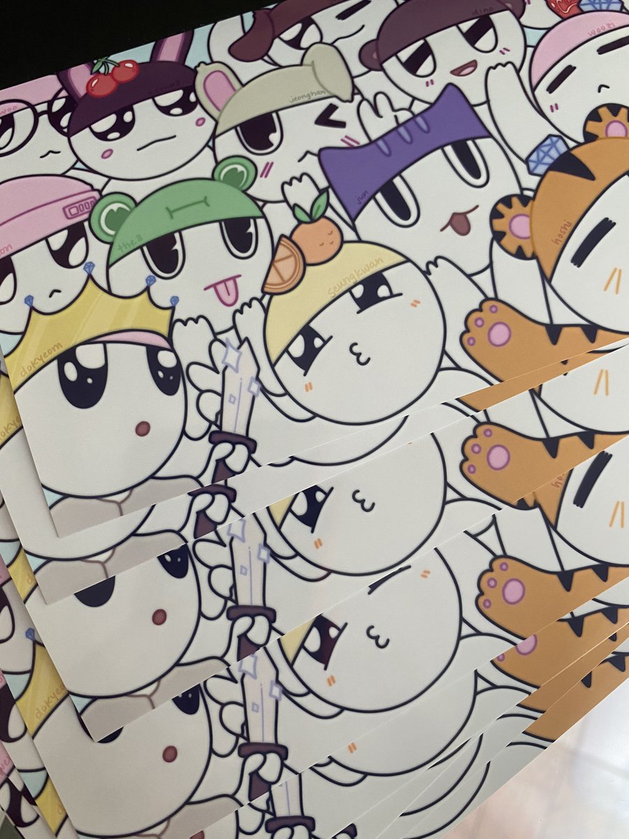 bbiscottii's tweet photo. LMFAOOO SUPER LAST MINUTE but i’ll be handing out this fun lil art print at be the sun chicago!! 

i’ll update my location under this tweet! 

#SVT_WORLDTOUR_BETHESUN #BeTheSuninChicago #SEVENTEENinChicago #BeTheSun_Chicago #SVTinChicago https://t.co/hAa6ie43S7