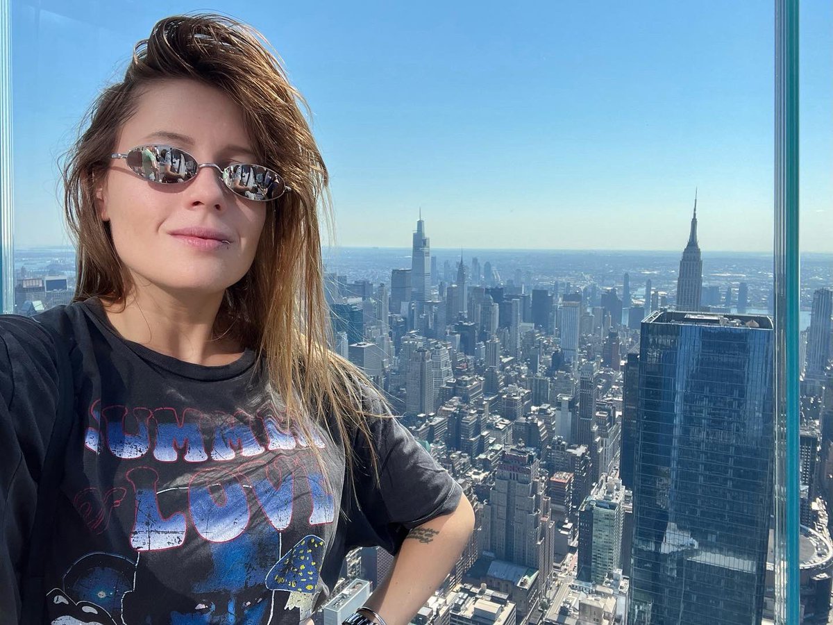 CharlottedWitte's tweet photo. Hellooooo New York City 🗽 https://t.co/eZNwNQu7hH