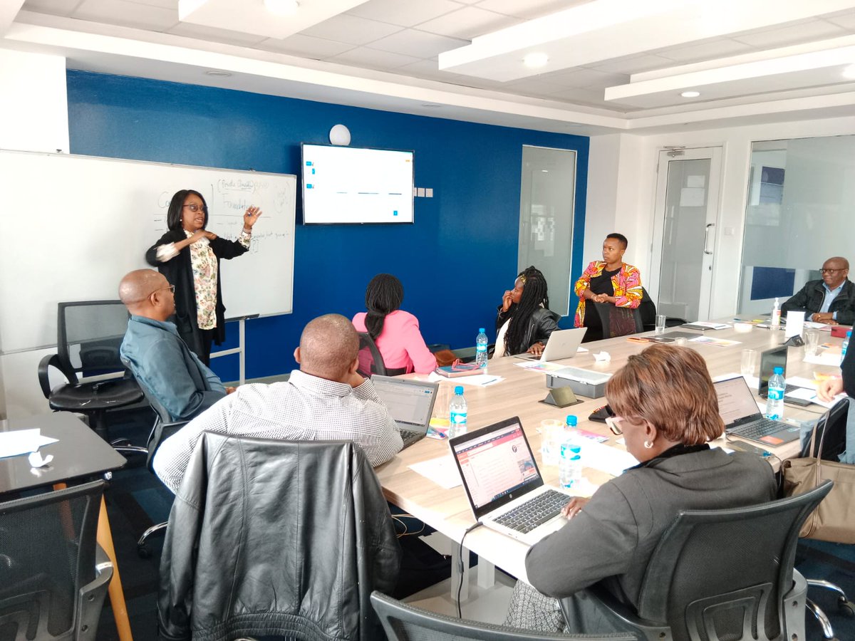 iphafrica's tweet photo. Impact Secretariat and the Busara team deep in strategy discussions. #strategicreport #philanthropyinKenya #CorporatePhilanthropy @CIFFchild @SafaricomFDN @ChandariaKenya @KTDAFoundation @malarianomoreuk @PeterNdegwa_ @MastercardFdn @_avpa_ @KCBGroup https://t.co/vmImicOJeS