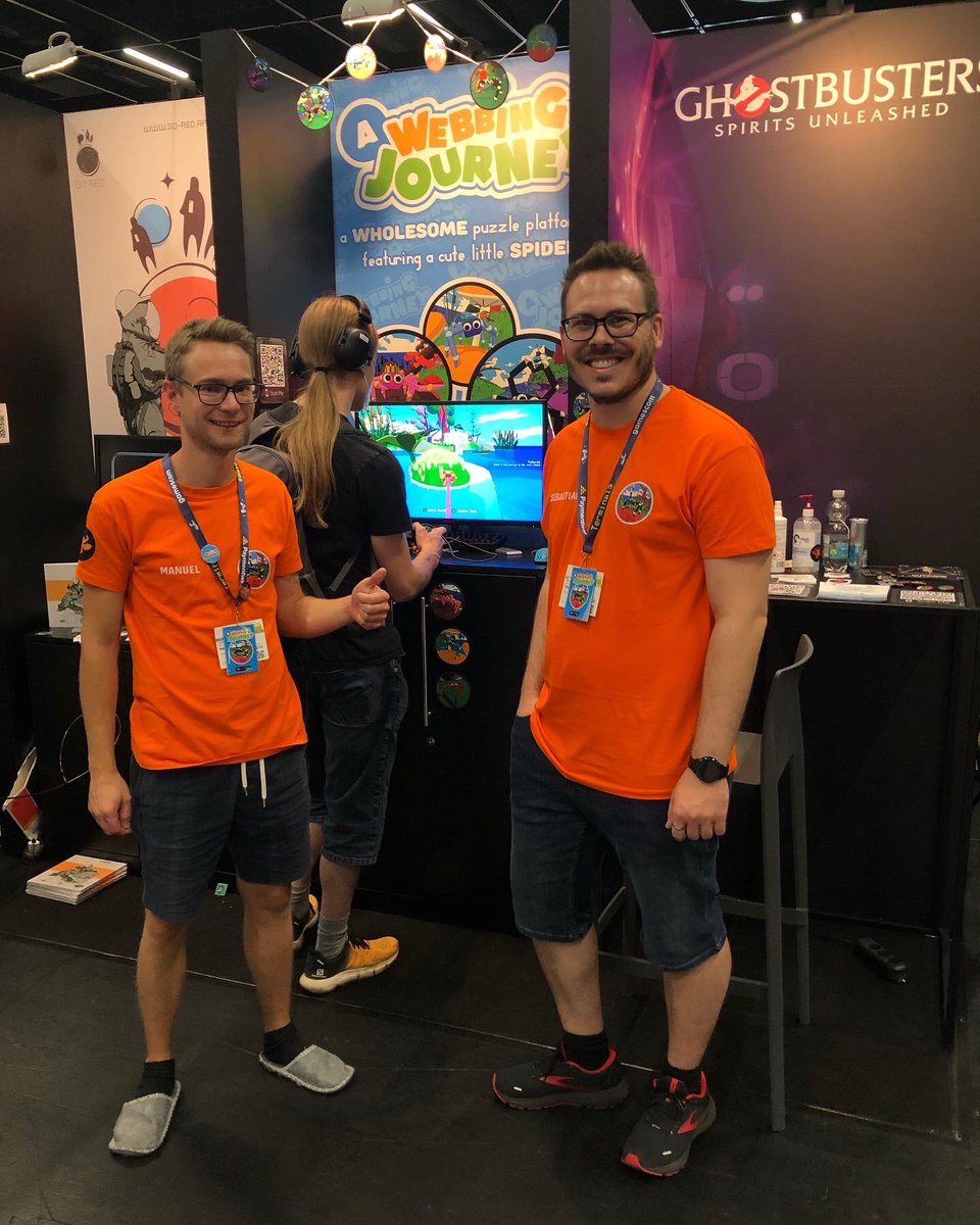 SUBOTRON tweet media