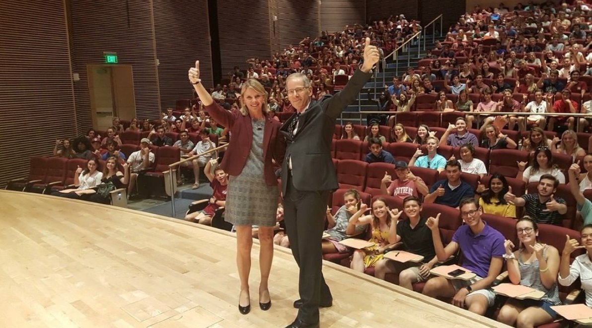 MooreSchool's tweet photo. Family weekend at @UofSC is almost here!

Register now to participate in a discussion with #MooreSchool leadership, including @DeanPeterBrews, to learn how you can enhance your academic success and job marketability.➡️ https://t.co/lB74QBo7mQ

See you on Sept. 23! #SaveTheDate https://t.co/uKHALp0YZI