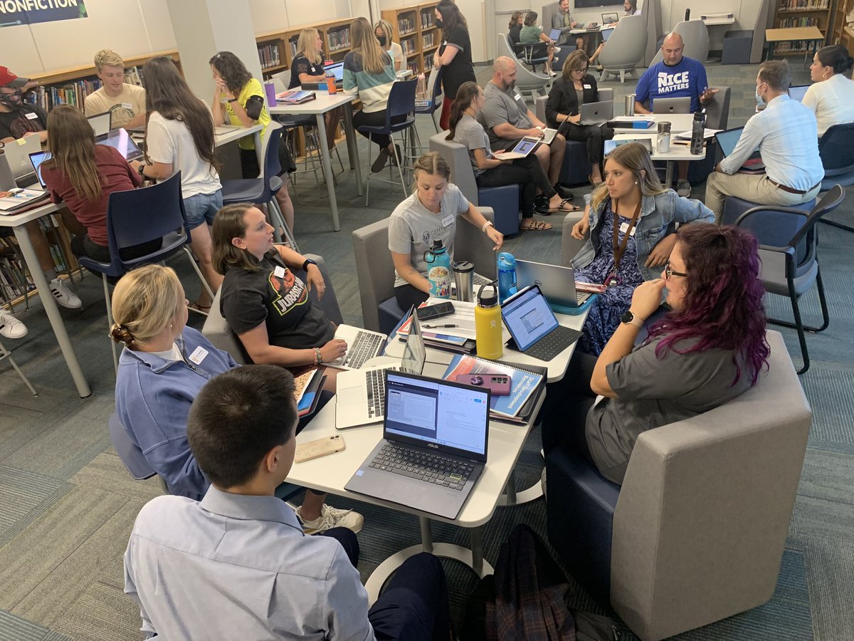 CentennialSchLU's tweet photo. Unpacking professionalism this morning! We believe professional is the cornerstone of success. #nicematters https://t.co/L75VvcoSbI