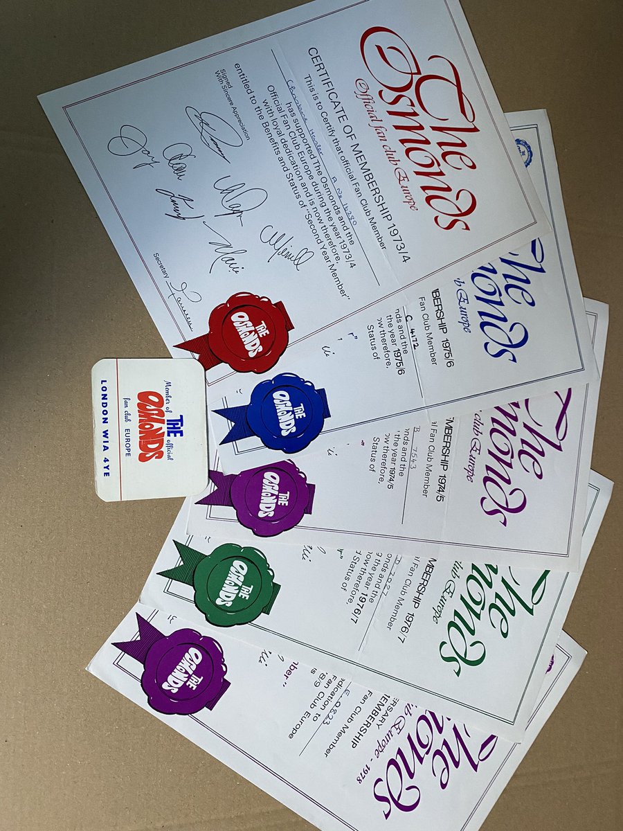 HaslerCottrell's tweet photo. @donnyosmond Flights from UK to Vegas are so expensive so not seen your new show. Maybe you could bring it to the UK one day; that would be amazing. We did see your show at the Flamingo though in 2017 and loved it! I found these last week when sorting out my loft! See photos xx https://t.co/uR4IDcCa4b
