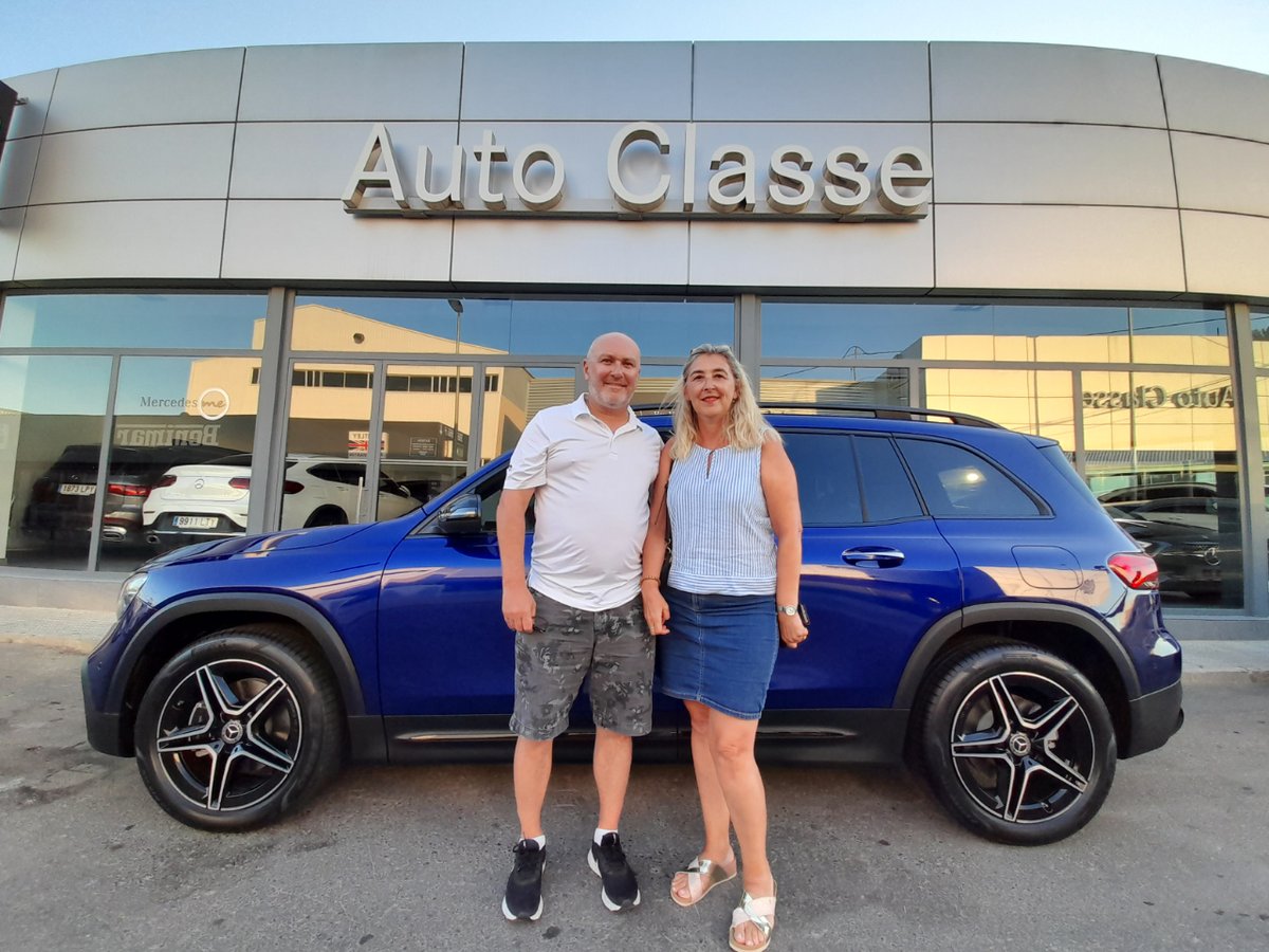 Auto_Classe's tweet photo. ¡Nueva entrega en #Autoclasse!
Brian y Belén ya tienen en sus manos su increíble y nuevo #Mercedes-Benz GLB 200d en un fantástico color como es el 'Azul galaxia metalizado'. Muchas gracias por la confianza.
#mercedesbenz #cars #murcia https://t.co/sOWQGQikqq