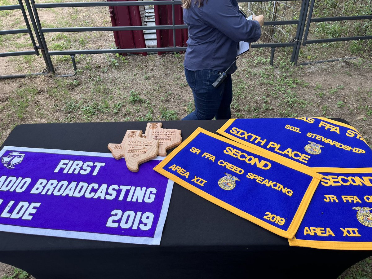 Akins Early College High School tweet media