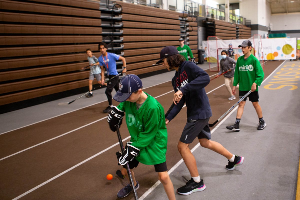 miniuprograms's tweet photo. We love a competitive game of ball hockey! 👊
If you had to pick one sport to play all summer, what sport would you pick?
Let us know below! 💚
#MiniUPrograms #MiniMomentsBigImpacts #UManitoba https://t.co/wkb2LF70ML