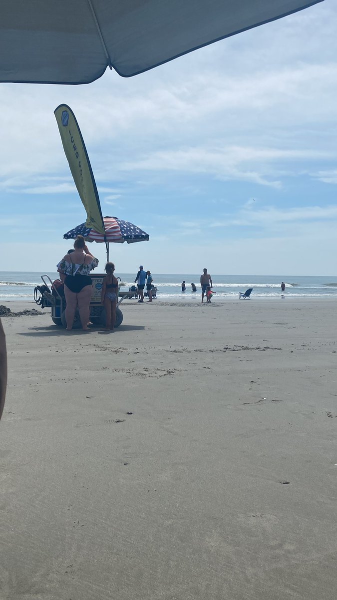 TommieLSP's tweet photo. Beach coffee, huge win. Sitting near someone with a confederate flag towel and another couple in their 60โs blasting Kid Rock not so much. This is Merica #thisisMerica https://t.co/zt7odJMsB6