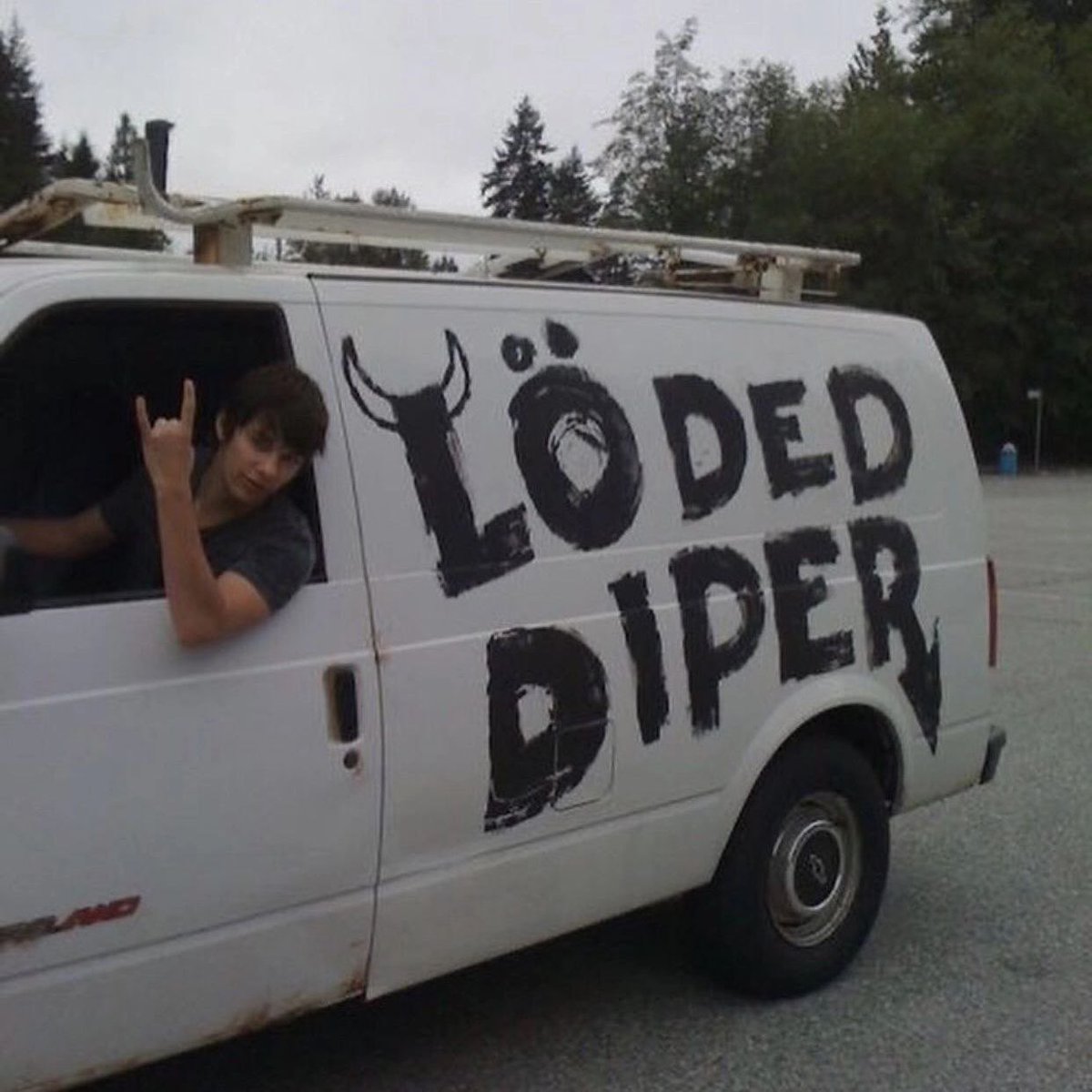 acid666host's tweet photo. rodrick https://t.co/QCHsM0ZJyJ