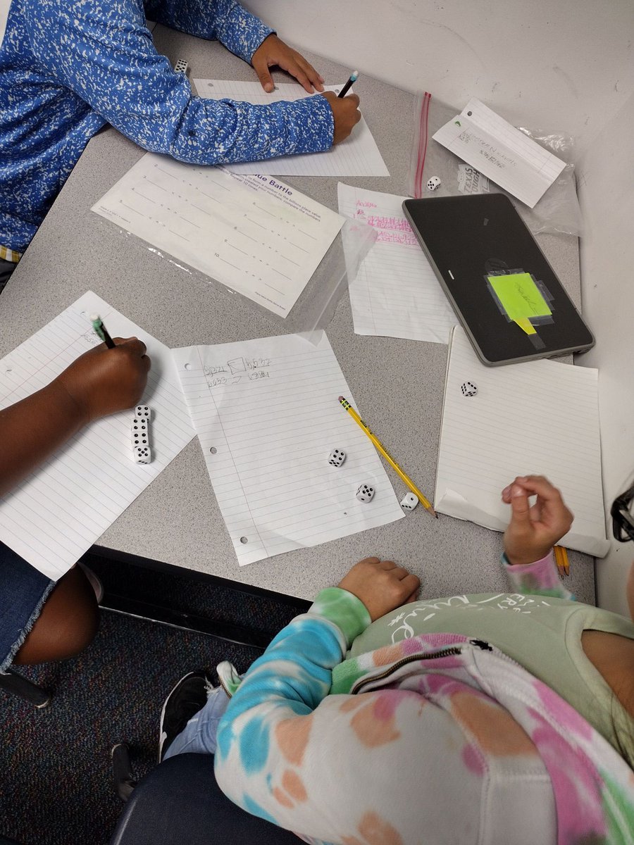 Mr. Bublitz and his 4th grade <a href="/AE_Gators/">Armstrong Elementary</a> comparing whole numbers with dice 🎲 <a href="/FortBendISD/">Fort Bend ISD</a> #KnowYourImpact