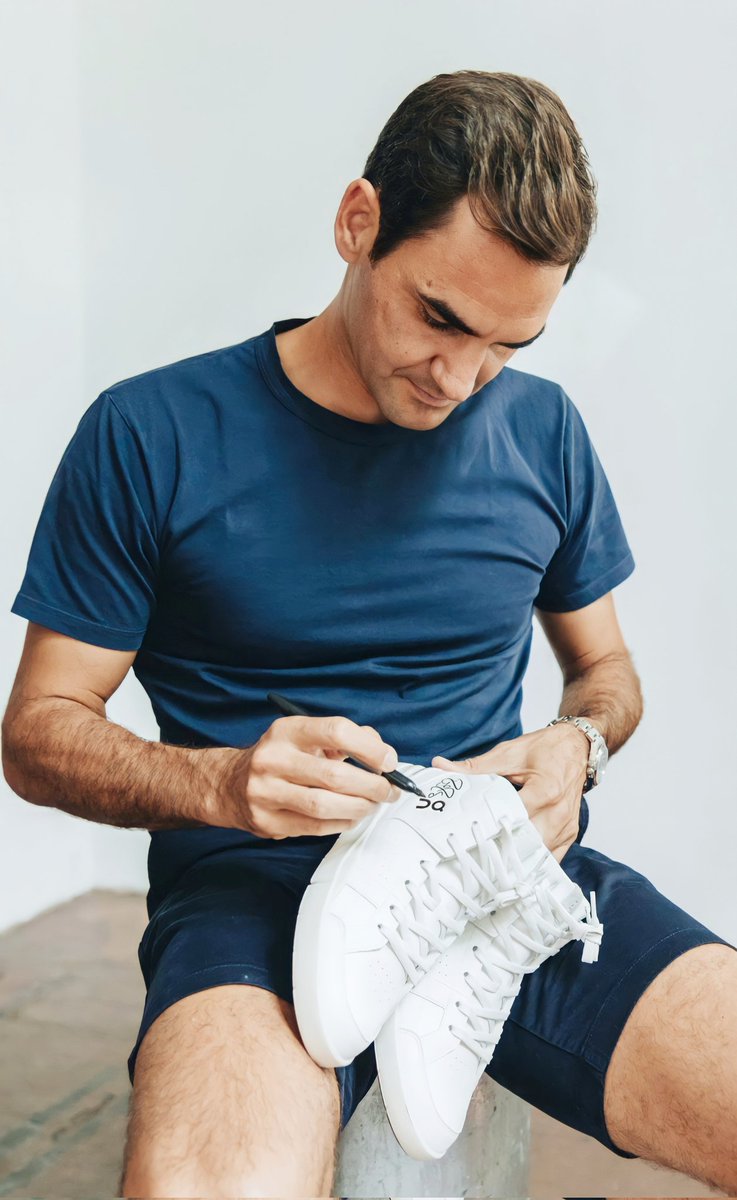 hanaycp's tweet photo. wondeRFul give away!
#THEROGER 👟 #RogerFederer 🤍

I'm done applying ✅ I hope I'm lucky🤞🏻 https://t.co/uZz7t05p8W