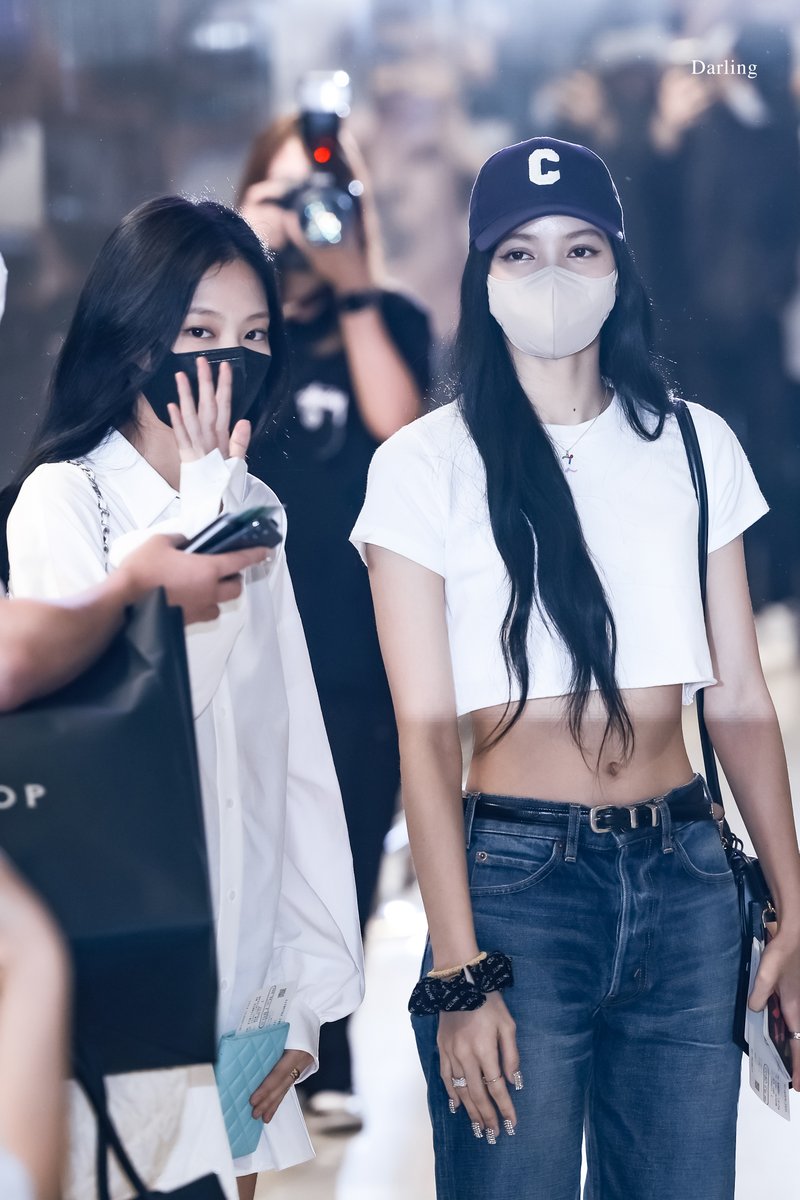 220825 - ICN

' #LISA &amp; #JENNIE  '

#리사  #BLACKPINK   #블랙핑크 #PinkVenom <a href="/BLACKPINK/">BLACKPINKOFFICIAL</a>