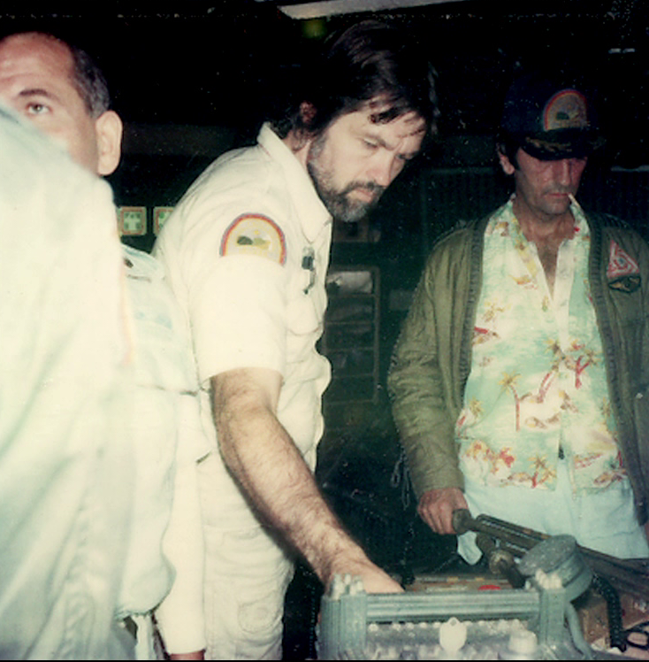 avpgalaxy's tweet photo. The staff and community of Alien vs. Predator Galaxy would like to wish Alien's Tom Skerritt a happy 89th birthday! "I just run the ship!" #TomSkerritt #HappyBirthday #HappyBurstday #CaptainDallas #Alien https://t.co/Vs1Te23558