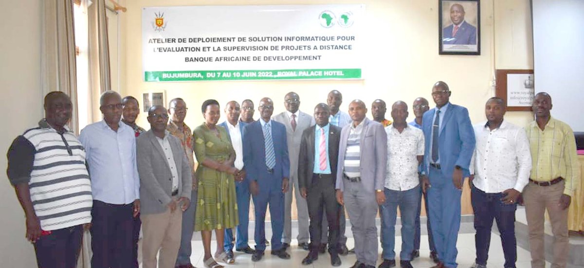 AfDB_Group's tweet photo. #Burundi readies the Remote Appraisal, Supervision, Monitoring and Evaluation initiative, an @AfDB_Group, @WorldBank and @kobotoolbox supported tool that enhances data collection in remote areas. https://t.co/h1cTdswZeE #RASME https://t.co/R5kdHwaWFt