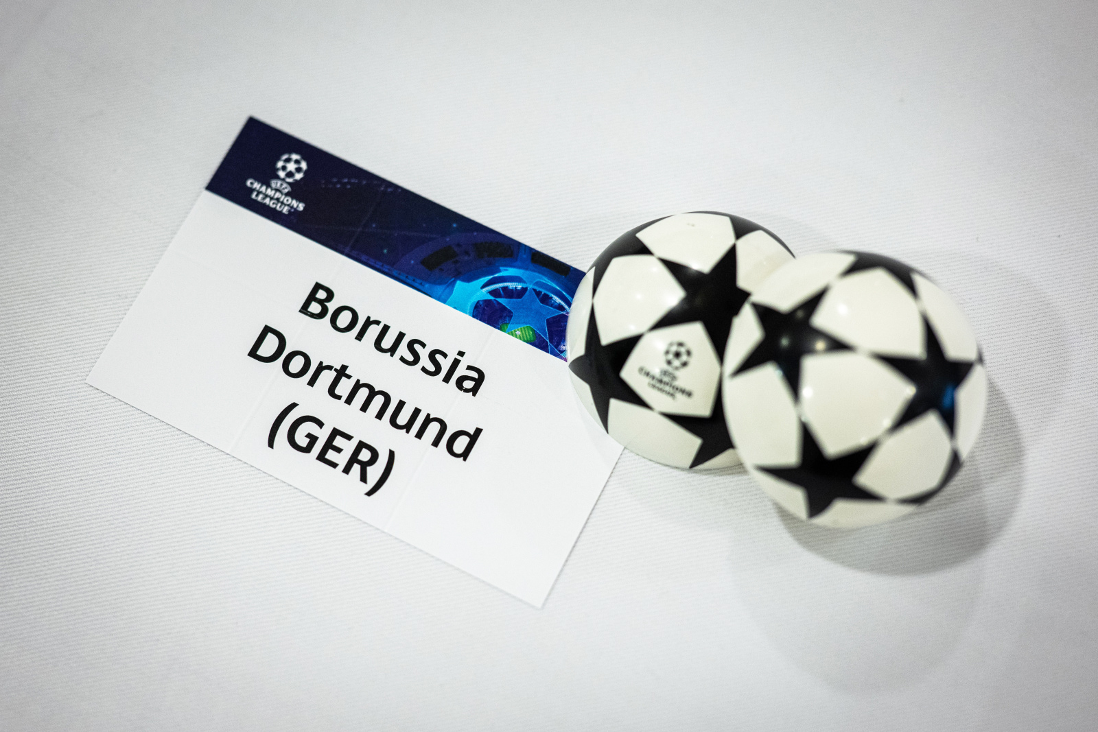 Letzte Ehre Für Mats Bvb Packt Die Überraschung Aus Die Niemand Kommen Sah - 7o0z8mp