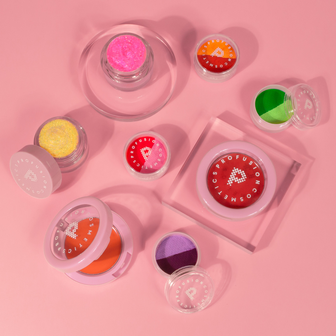 ProfusionCo's tweet photo. What's your favorite item from our I β€οΈ Boba Collection?
Shop the collection online! π§
_______________
#ProfusionCosmetics #beautyproducts #allthingsmakeup #budgetbeauty #onlineshopping #makeupjunkie #makeupphoto https://t.co/nWi81w1eKn