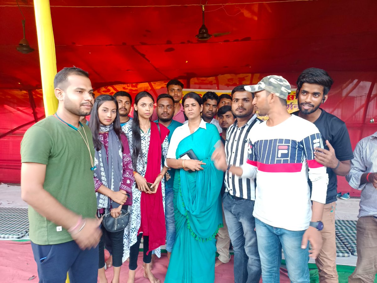 PKBihar45's tweet photo. BTSC JE का रिजल्ट 3.5 साल से लंबित है। इसमें कुल 8 कार्य विभाग है। जिसमें से 3 कार्य विभाग श्रीमान @yadavtejashwi ji के अधीनस्थ हैं। बिना JE के विकास का कार्य संभव नहीं है। अतः श्रीमान से निवेदन है यथाशीघ्र BTSC JE के संशोधित रिजल्ट जारी करने हेतु आयोग को आदेश देने की कृपा कि जाय https://t.co/vrFYVeHk8d