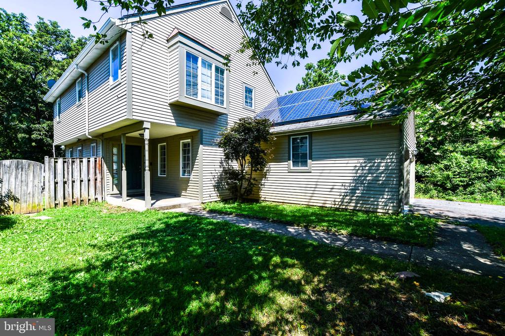 MikeB_'s tweet photo. This home will wait for no one. Be the first to see it! #homesforsale #homeowner  https://t.co/QQSTaVe2Ie https://t.co/fubb8JT5T9