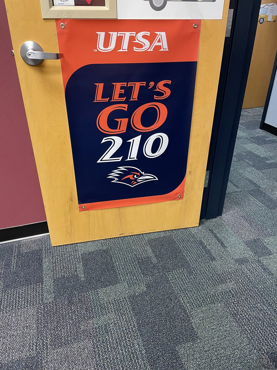 9 days until kickoff 🏈…
#LetsGo210 🤙