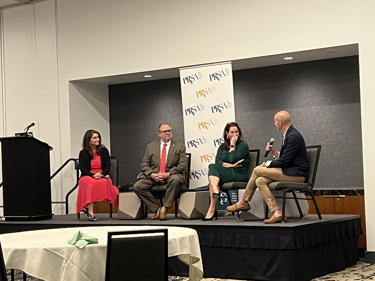 What a powerhouse panel with <a href="/april_kaull/">April Kaull</a>, <a href="/BillBissett/">Bill Bissett, Ed.D.</a> and @AmySGoodwin cc: <a href="/RADbradharris/">Bradley Harris</a>