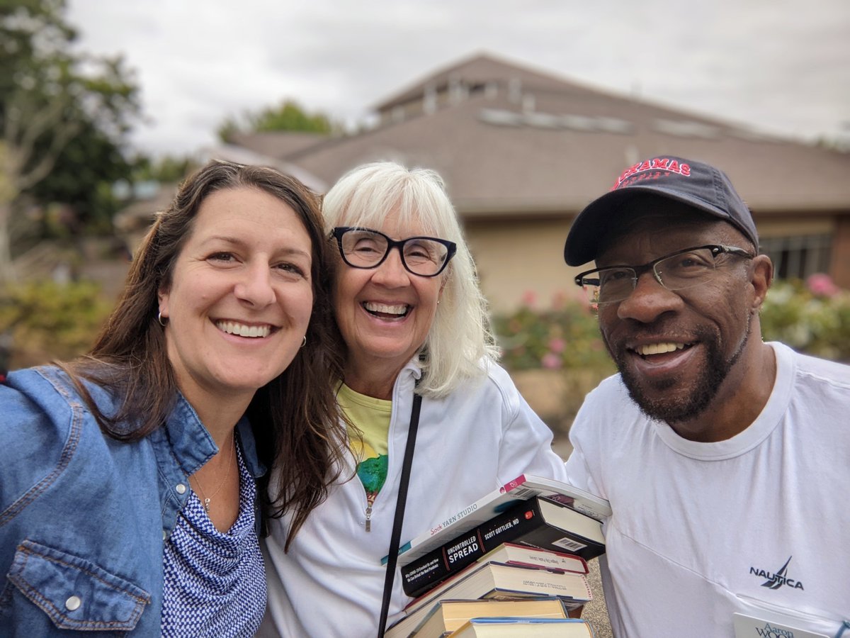 CourtneyForHD26's tweet photo. It was great joining with Aaron Wood's for State Senate to canvass this weekend! Thank you to our wonderful volunteers who spent the afternoon having great conversations with our constituents. Reach out if you would like to canvass leading up to November:
https://t.co/VMsbk4TYIy https://t.co/O0CcG9Q7W0
