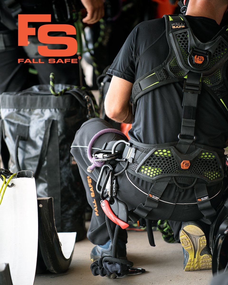 fallsafe's tweet photo. Why choose a FALL SAFEยฎ harness?
Because each of its components is extensively tested, because its design is well thought out and because we invest in quality, innovation and comfort
#safetyatheight #fallprotection #workatheights #rescue #ppe #safetyequipment #ropeaccess https://t.co/j03bWofQ9a