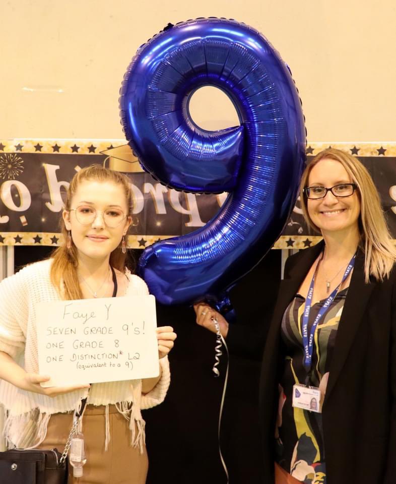 TheLinkAcad's tweet photo. We are so incredibly proud of this set of results. Well done to all of our learners collecting their results today! 💚🔗 https://t.co/8ir8d8dmw1