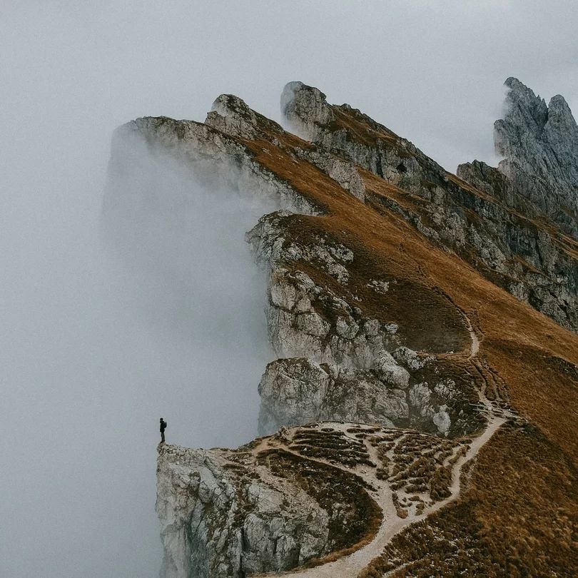 SISUwatch's tweet photo. Living life on the edge. #SISUWatches https://t.co/3hOBcH9t2C https://t.co/geuRk2YVOw
