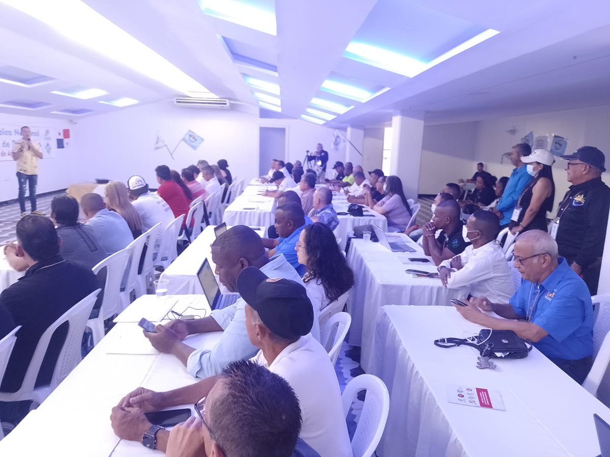 WILSON SAENZ, CUT VALLE, presente en la XV Asamblea Nacional de Delegados de SNTT, 
SIN LUCHAS NO HAY VICTORIAS, 
La esencia de las organizaciones Sindicales se enmarca en impulsar constantemente la lucha, construir PODER POPULAR. Cali 25 de Agosto de 2022