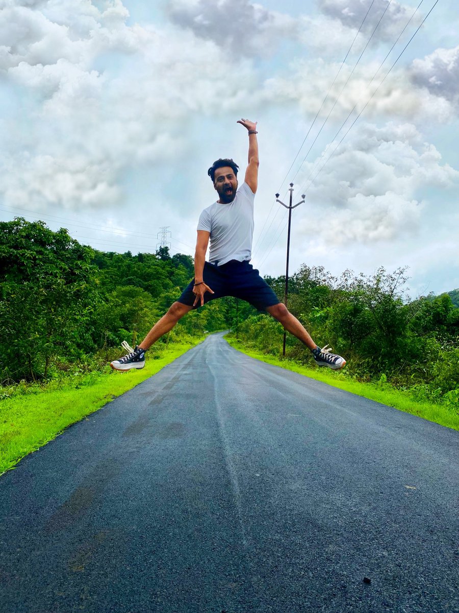 ManishNaggdev's tweet photo. When they go low, we go high. #manishnaggdev ✌️❤️ https://t.co/FgJooPUNtu