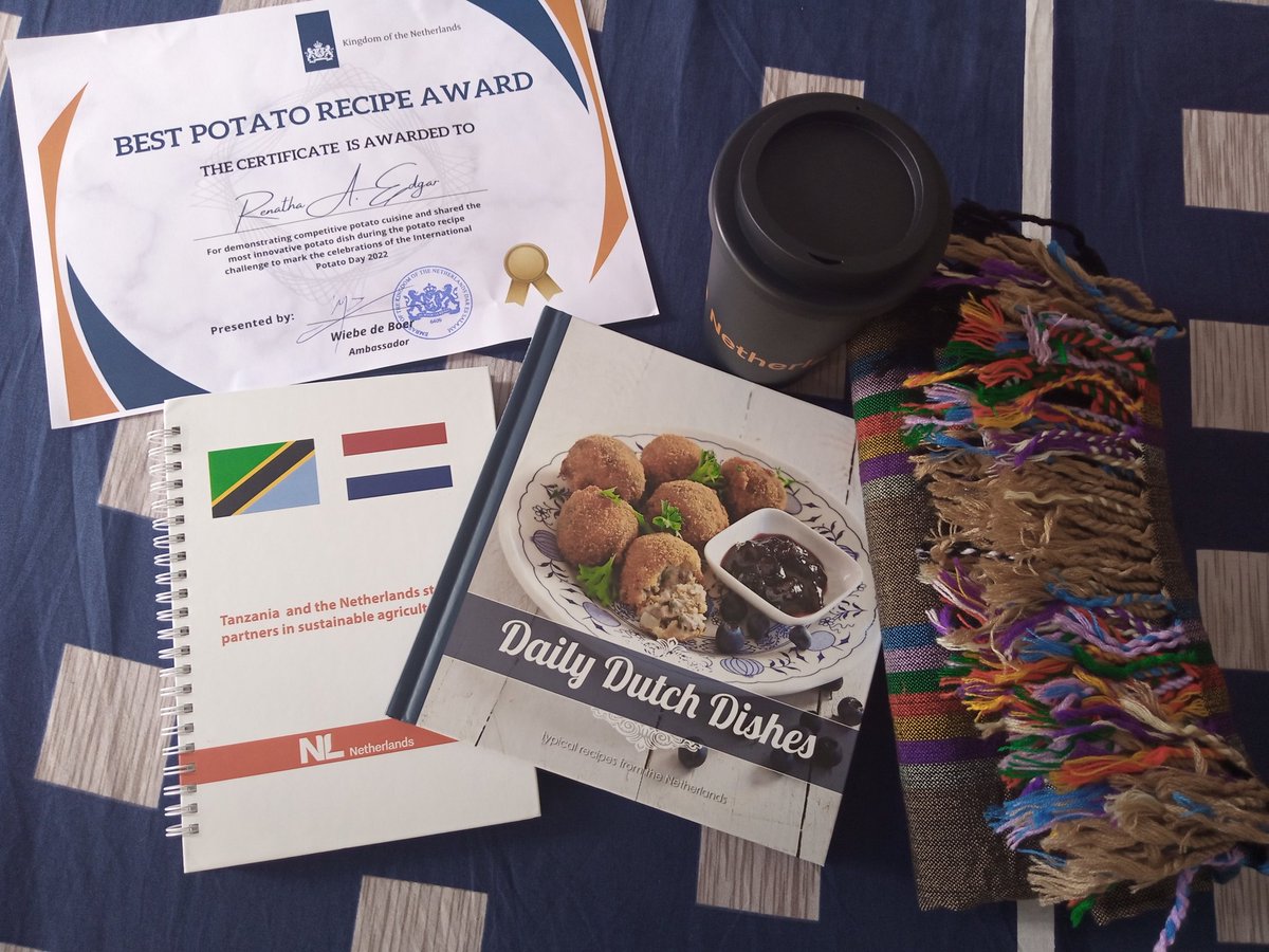 EdgarRenatha's tweet photo. I'm so greatful for these gifts from the Netherlands embassy and recognizing me as a winner of #potatochallenge thank you so much 🙏🙏🙏 https://t.co/Dr2n7nsRkV