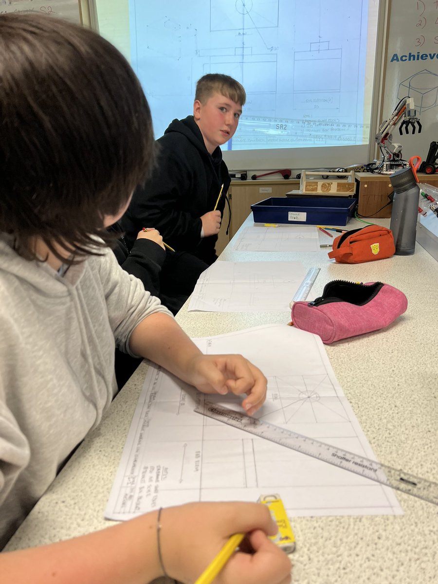 FATech_Ed's tweet photo. S2 getting to grips with Dimensioning orthographic drawings and drawing standards in their trinket box project #FORgraphic_design https://t.co/Ikl9j14Tnv